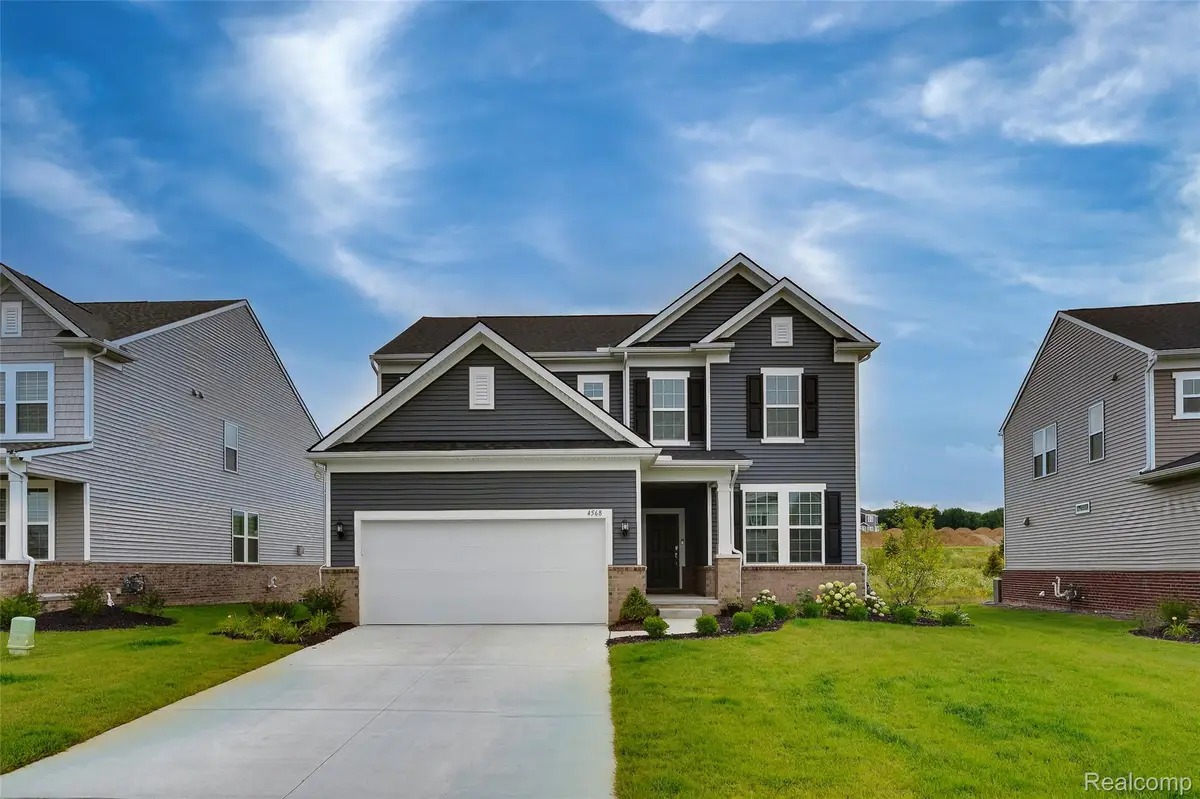 4568 Paradise Parkway, Milford, MI 48381 - #1
