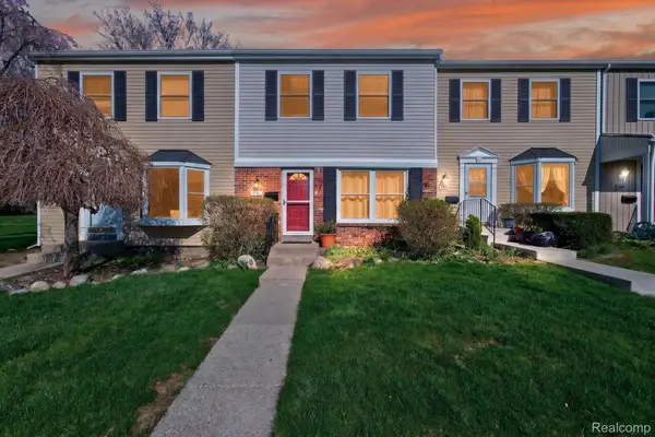 1121 Marquette Court, RochesterHills, MI 48307
