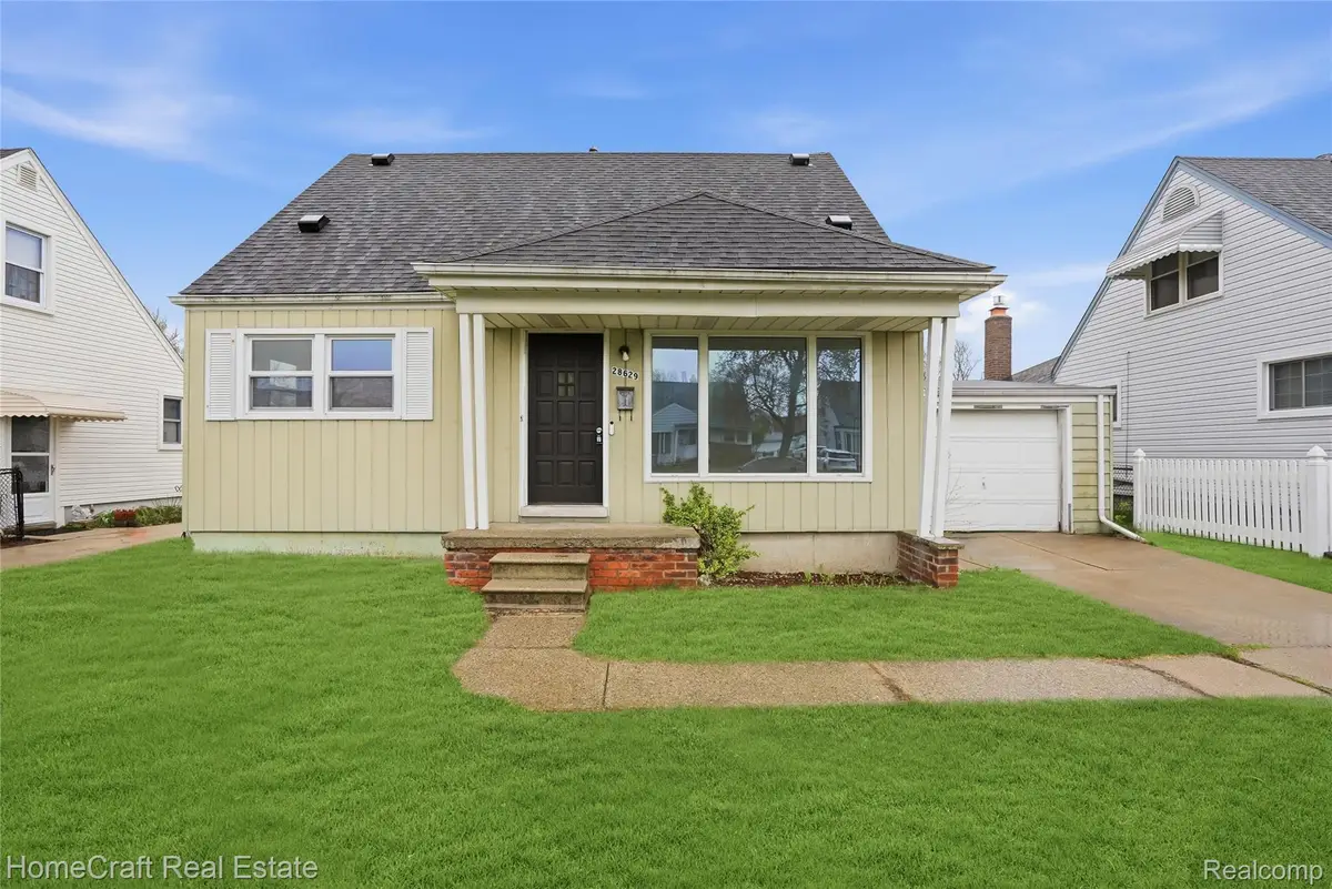 28629 James Street, Garden City, MI 48135 - #1