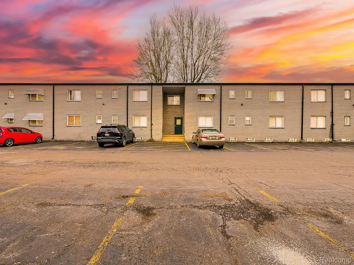 3433 Hillside Drive #36, Royal Oak, MI 48073 - #1