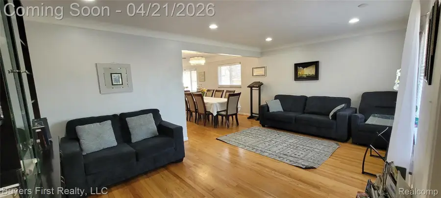 24641 Church Street, Oak Park, MI 48237 - #2