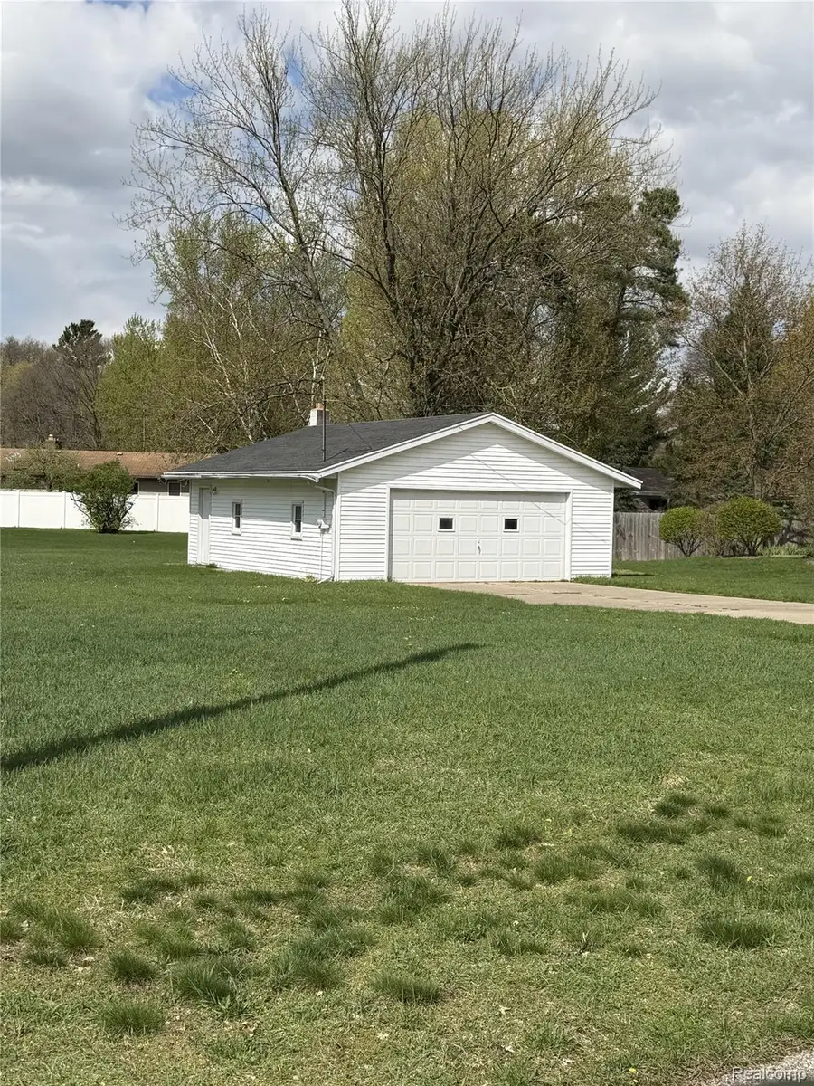 6912 Lynn Ann Drive, Hudsonville, MI 49426 - #2