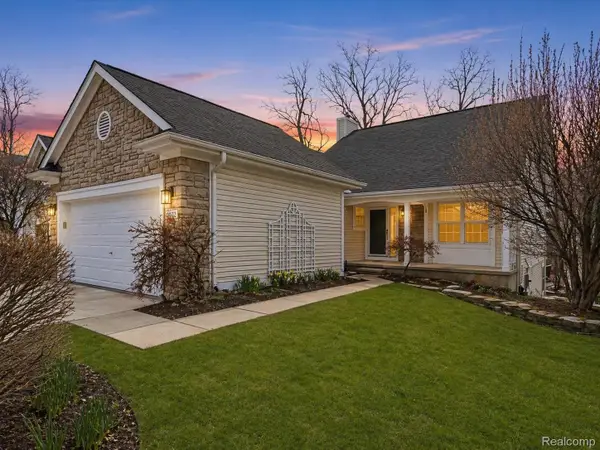 6573 Summit Ridge Court, Clarkston, MI 48346