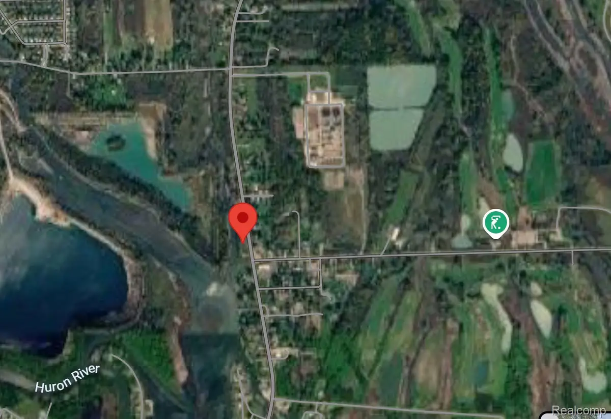 34844 W Jefferson Avenue, Rockwood, MI 48173 - #1