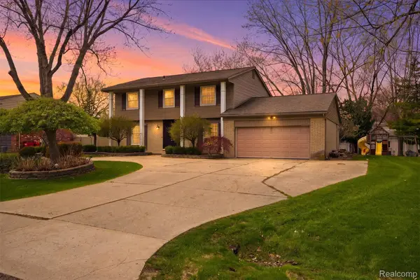5701 Tequesta Court, WestBloomfield, MI 48323
