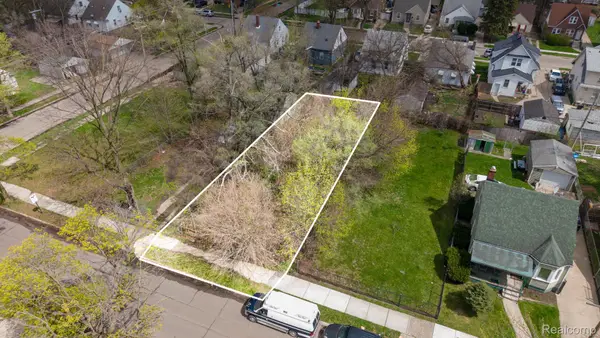7540 Asbury Park, Detroit, MI 48228