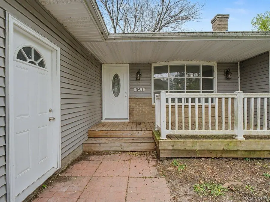 11414 N Lewis Road, Clio, MI 48420 - #2