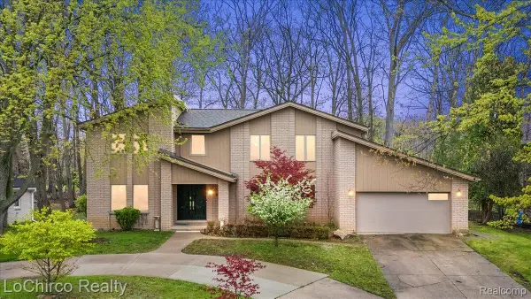 6019 Glen Eagles Drive, WestBloomfield, MI 48323