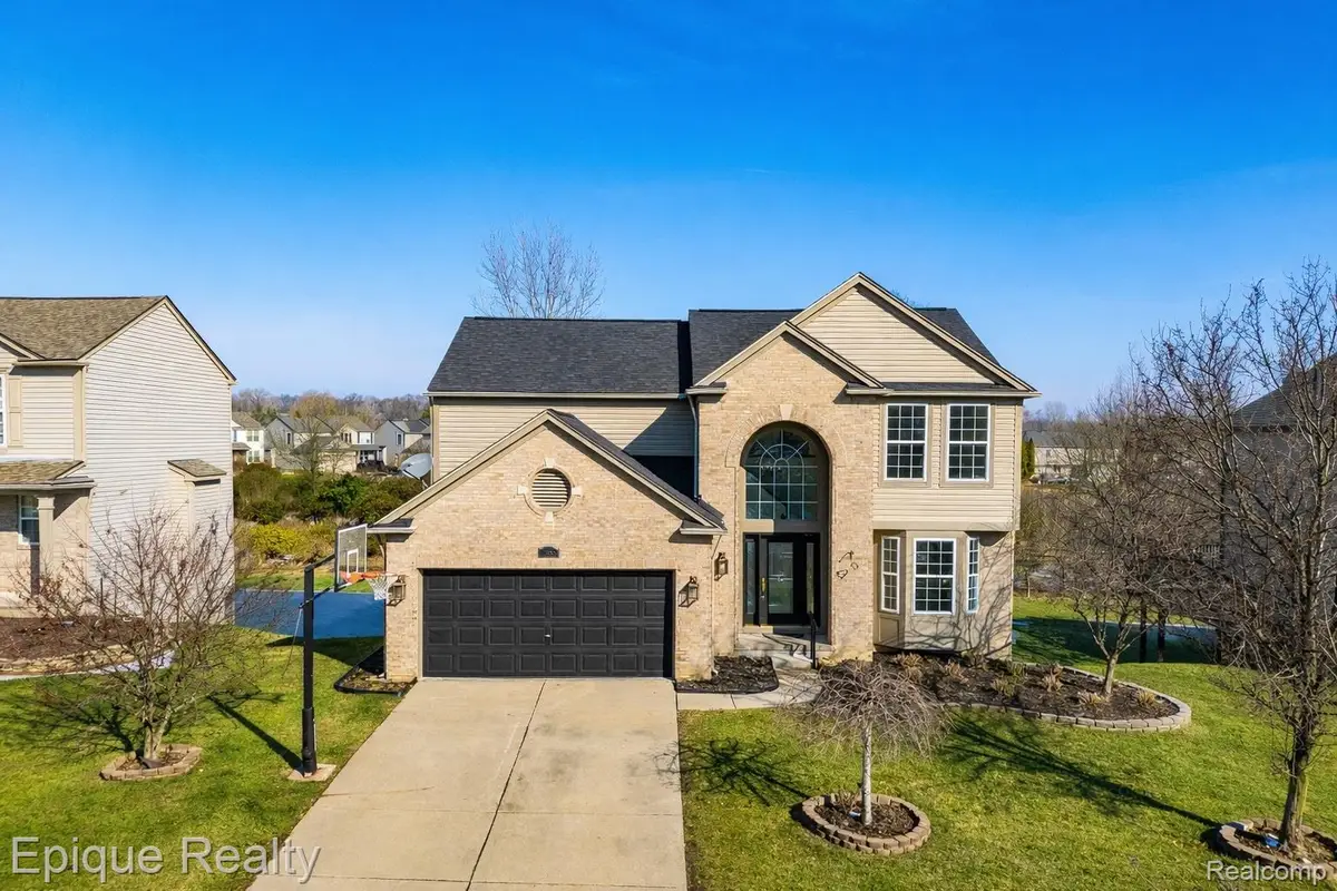 7858 Turrillium Lane, Waterford, MI 48327 - #1