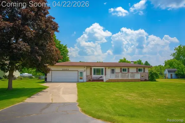 3161 Eastgate Street, Burton, MI 48519