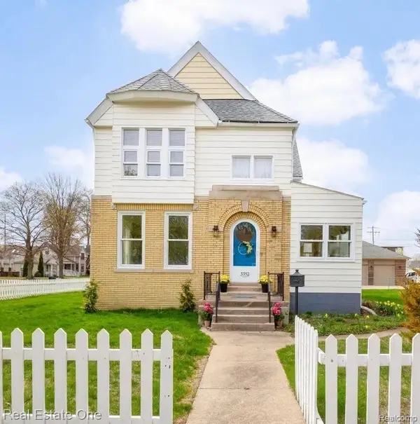 3352 4th, Wyandotte, MI 48192