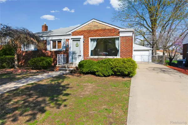 2669 Longmeadow Drive, Trenton, MI 48183