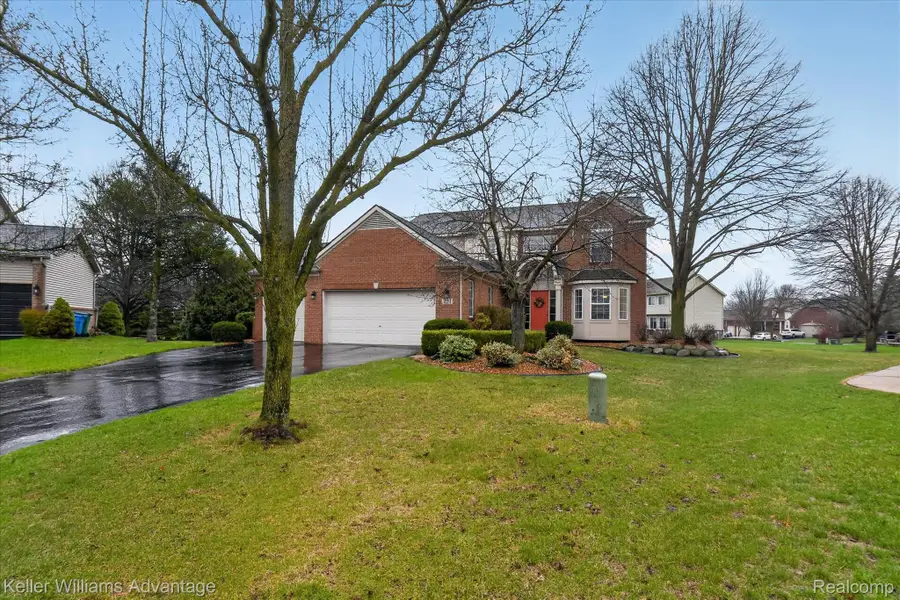 721 Remington Court, Commerce Township, MI 48382 - #2