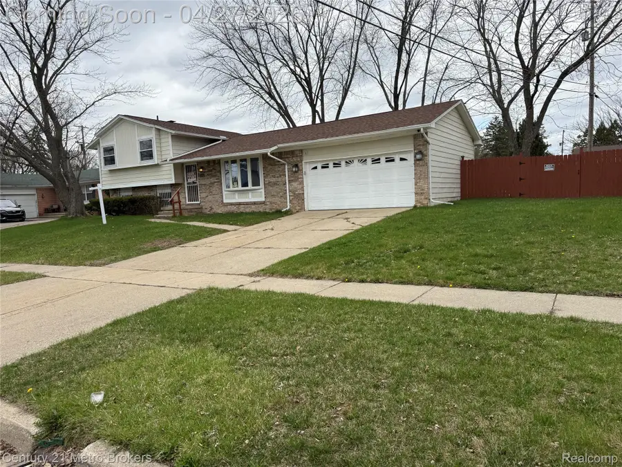 3202 Wolcott Street, Flint, MI 48504 - #2