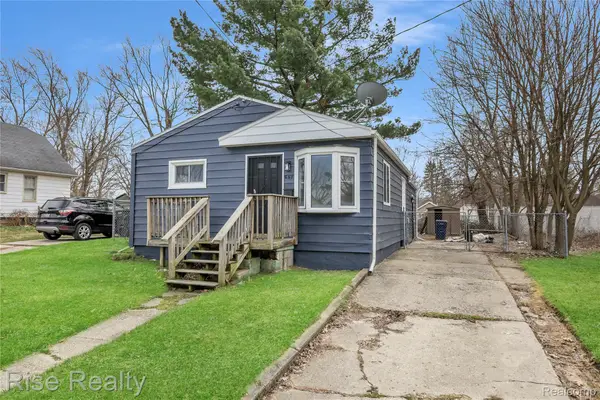 657 Barrie Avenue, Flint, MI 48507