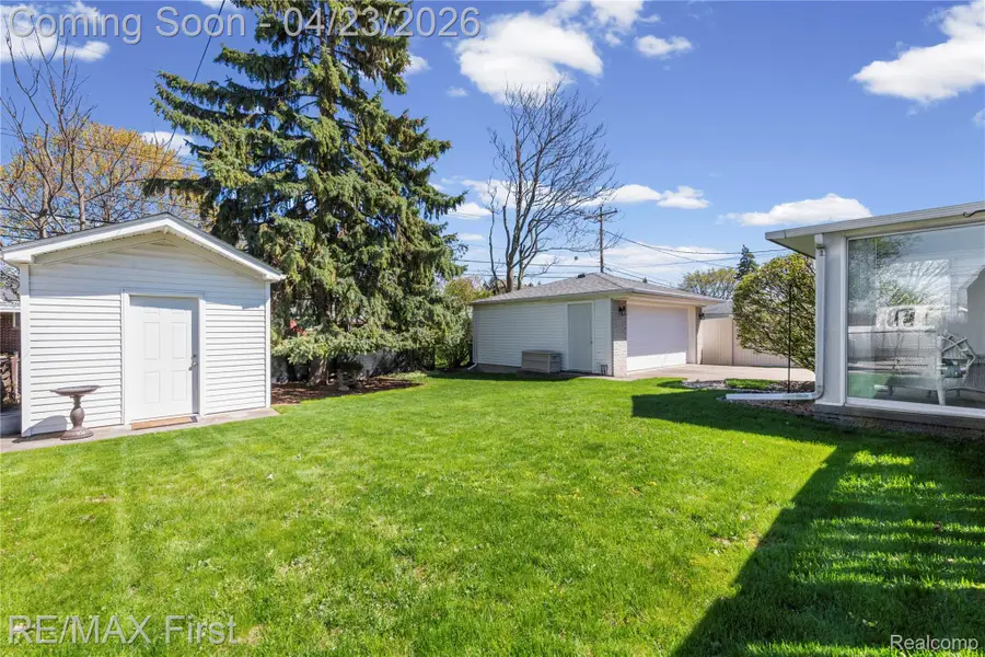 27604 Liberty Drive, Warren, MI 48092 - #3