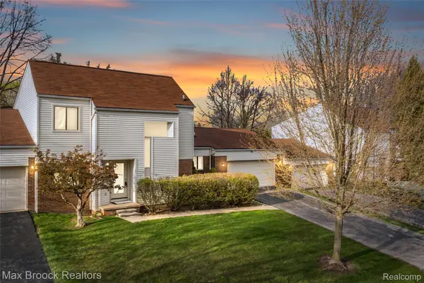 5324 Fairway Court, WestBloomfield, MI 48323