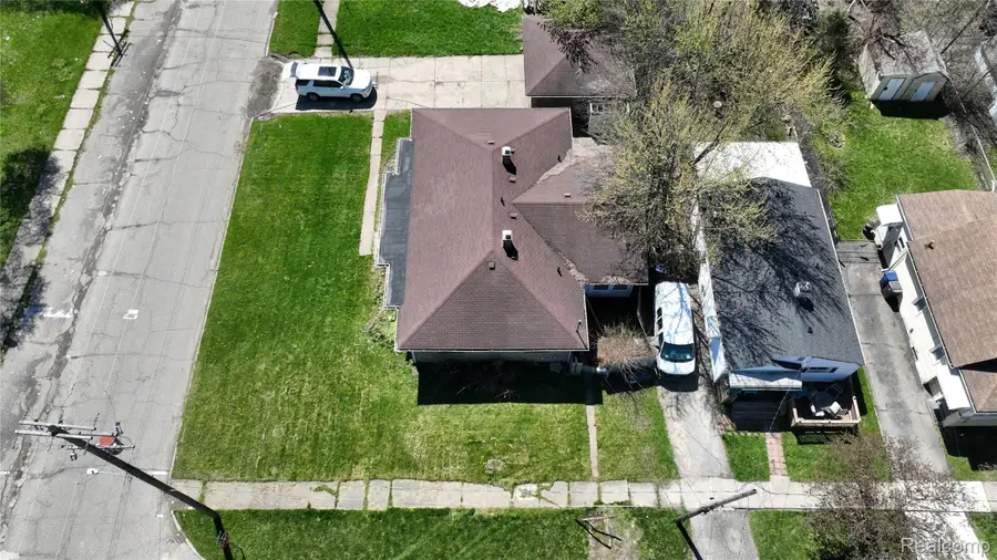 4602 Camden Avenue, Flint, MI 48507 - #3