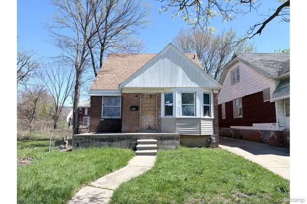 14752 Petoskey Avenue, Detroit, MI 48238