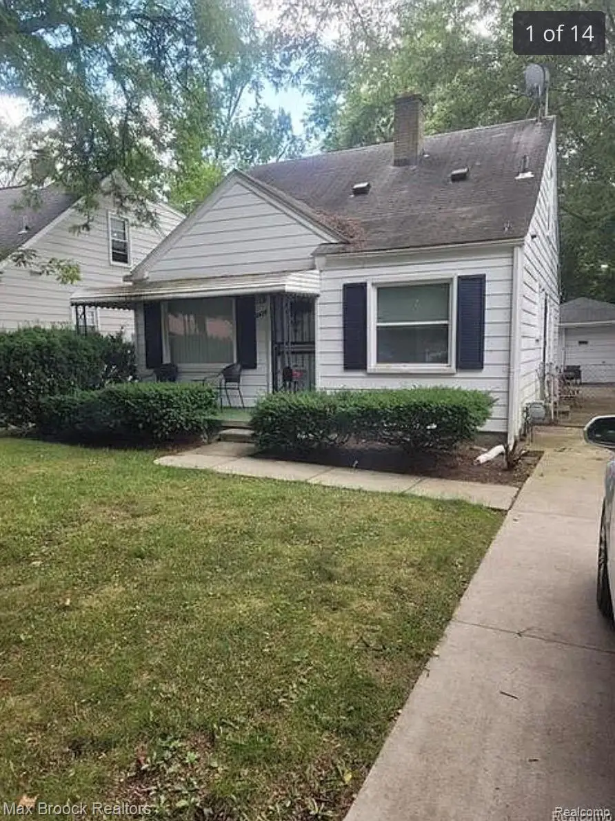 24281 Parklawn Street, Oak Park, MI 48237 - #2