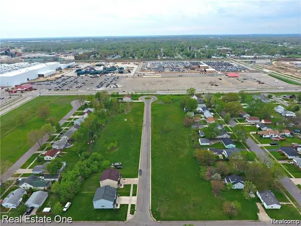 301 2nd Avenue, Pontiac, MI 48340