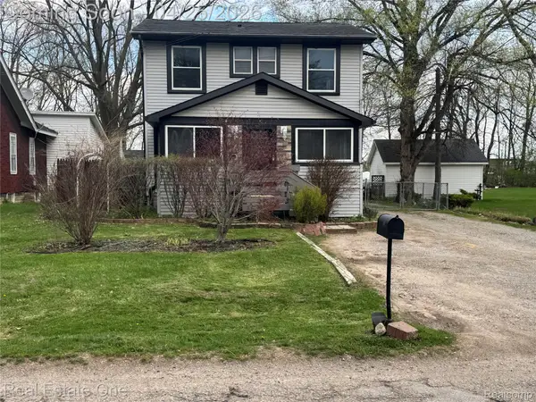 148 Marion Avenue, Waterford, MI 48328