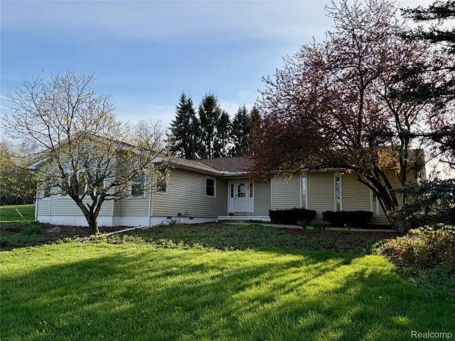7828 Fosdick Road, Saline, MI 48176 - #2