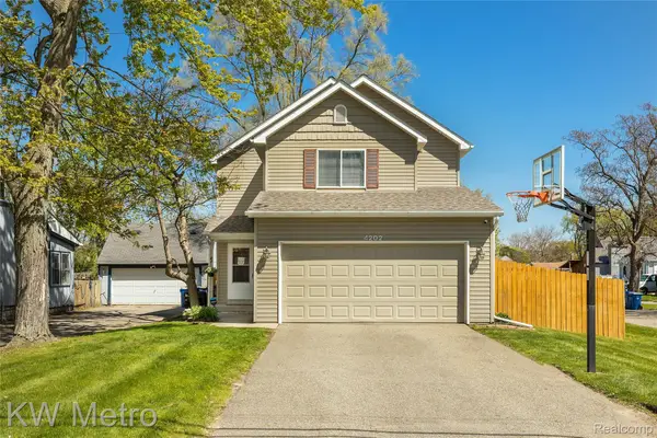 4202 Seeden Street, Waterford, MI 48329