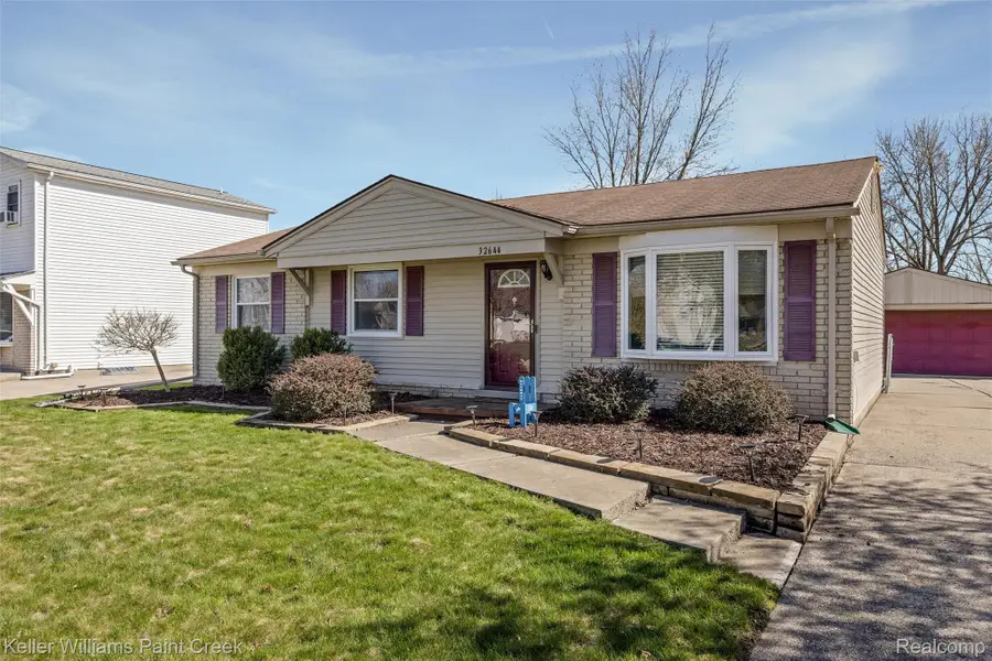 32644 Conrad Street, New Baltimore, MI 48047 - #2