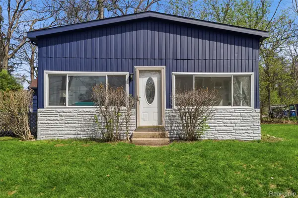 4168 Minnetonka Drive, Linden, MI 48451