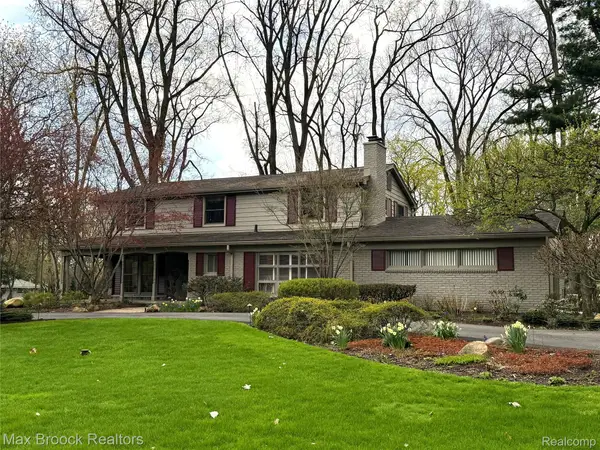 25933 Hersheyvale Drive, Franklin, MI 48025