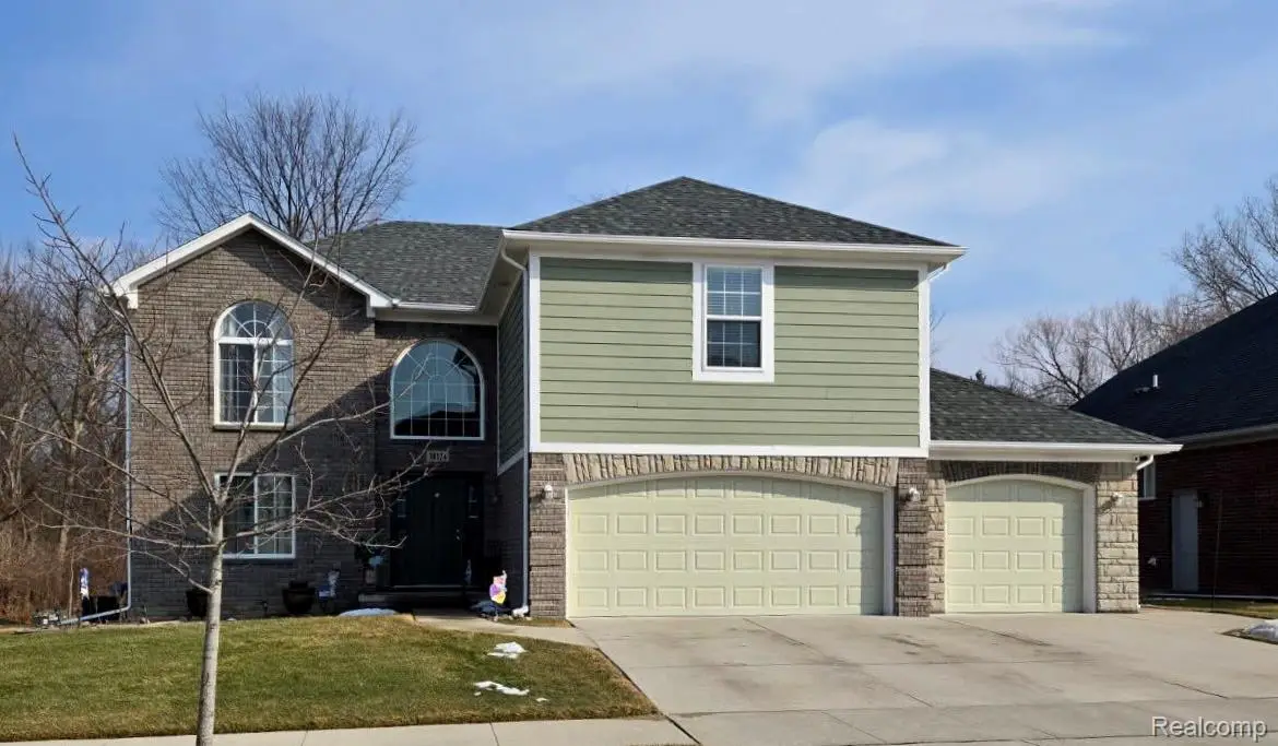 38124 Cobble Creek Court, Sterling Heights, MI 48312 - #1