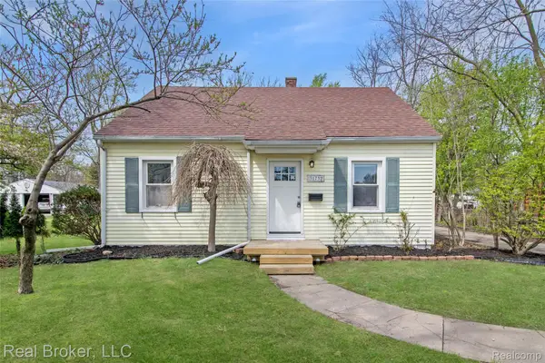 31732 Alvin Street, GardenCity, MI 48135