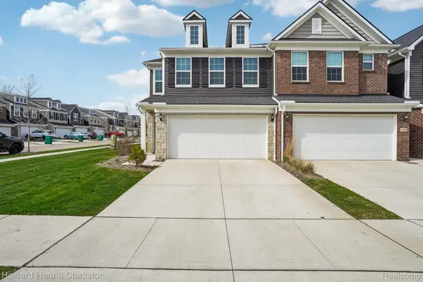 4109 Nottingham Circle, Clarkston, MI 48346