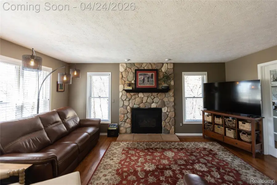 7988 Hillside Lakes Drive, Brighton, MI 48116 - #3