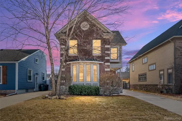 717 S Kenwood Avenue, RoyalOak, MI 48067