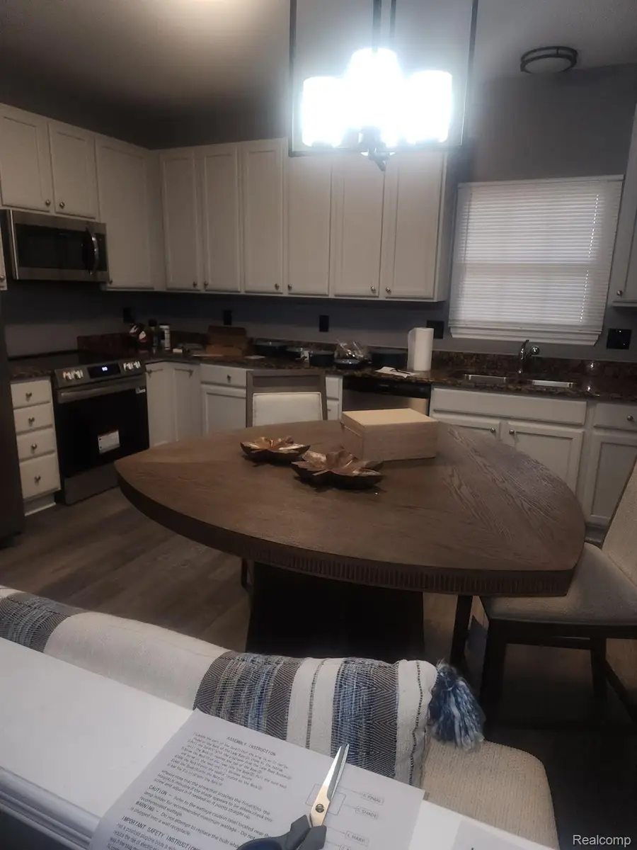 184 Marina Ct #78, Detroit, MI 48214 - #3