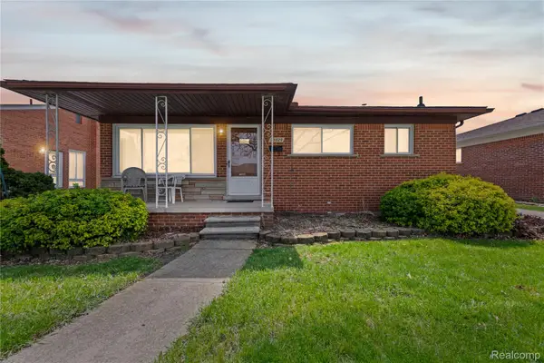 25629 Ridgeway Street, DearbornHeights, MI 48127