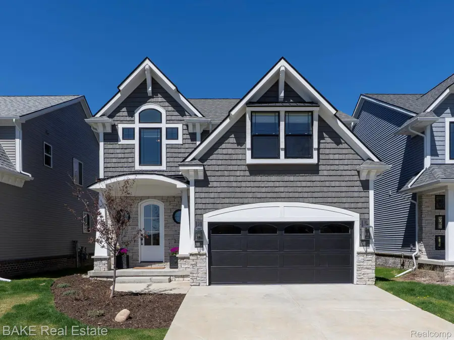 205 Mountain View Lane, Milford, MI 48381 - #2