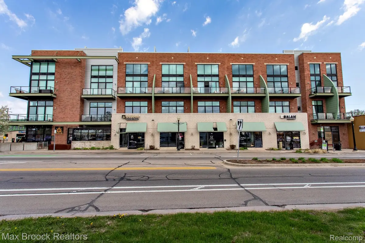 211 E 9 Mile Road #307, Ferndale, MI 48220 - #1