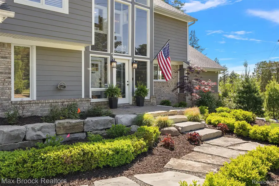 1933 Lone Pine Road, Bloomfield Hills, MI 48302 - #2