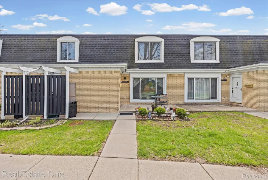 29888 City Center Drive #4, Warren, MI 48093 - #2