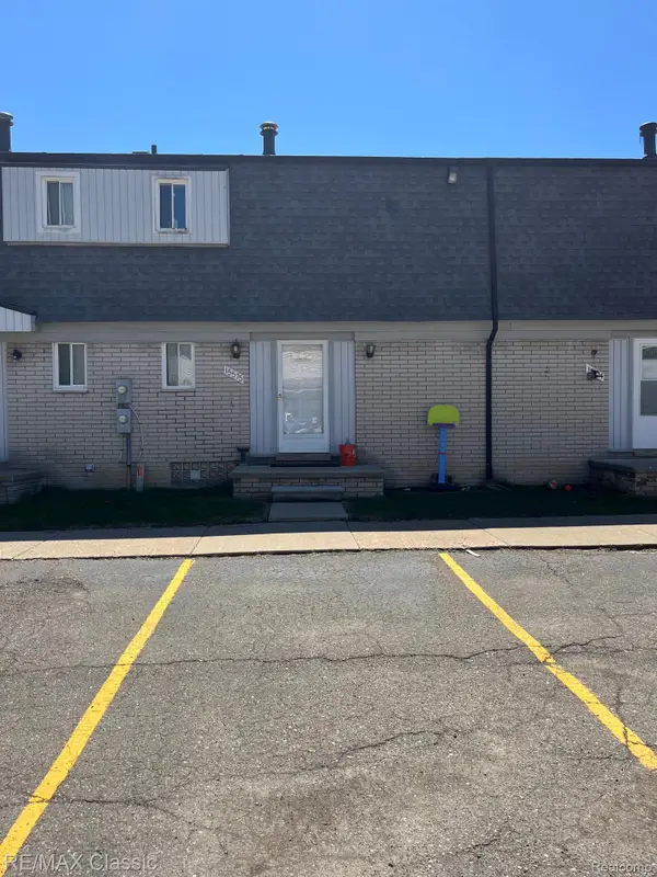 15575 Dupage Boulevard, Taylor, MI 48180