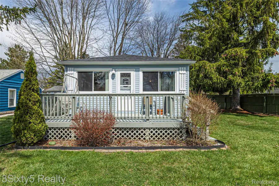 7523 Beechwood, Lexington, MI 48450 - #2