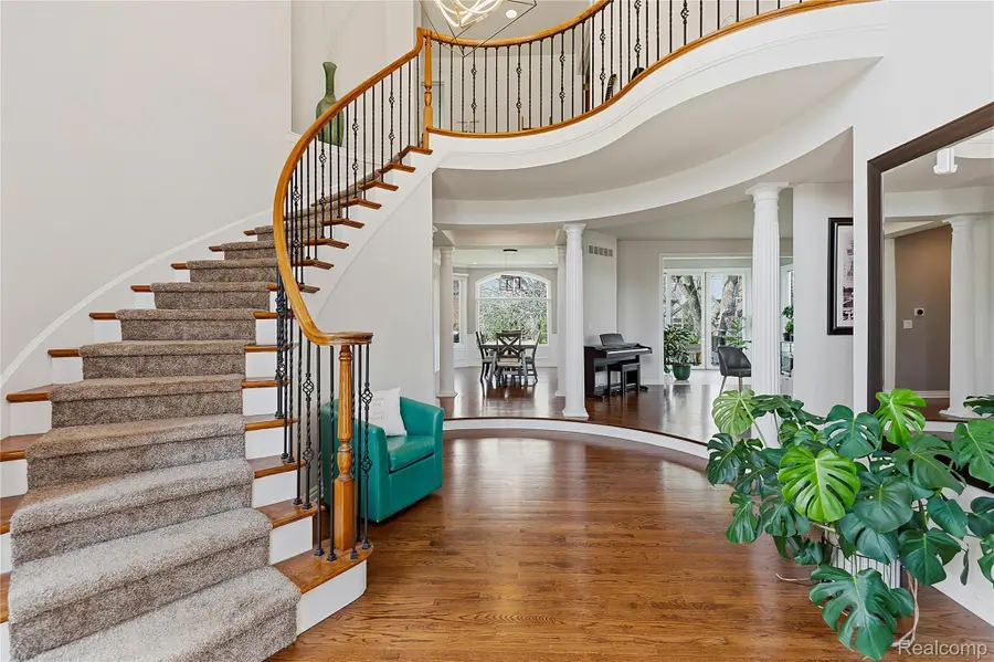 1920 Vinsetta Court, Rochester, MI 48306 - #3