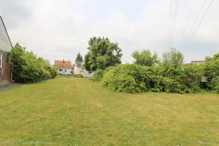5861 Bingham Street, Dearborn, MI 48126 - #2