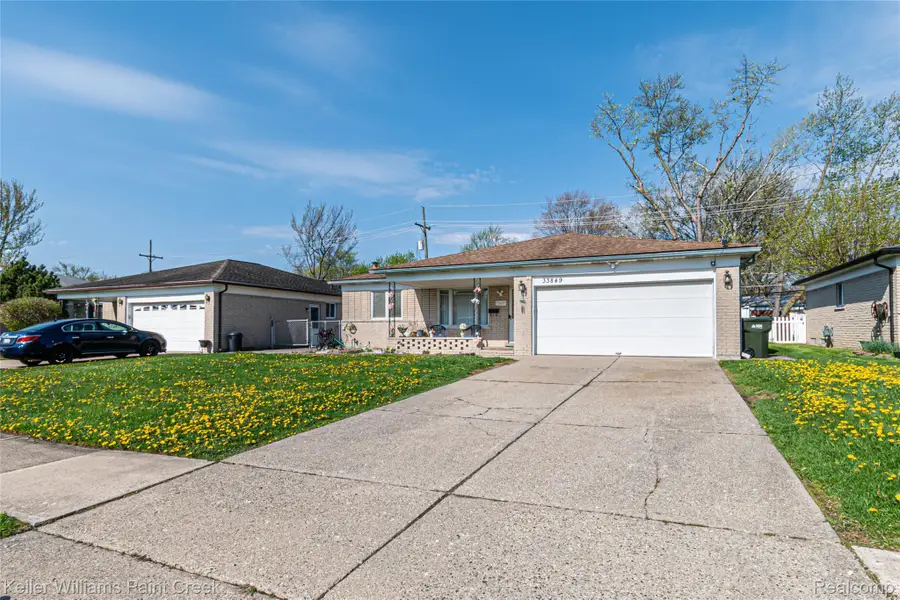 33849 Clifton Drive, Sterling Heights, MI 48310 - #3