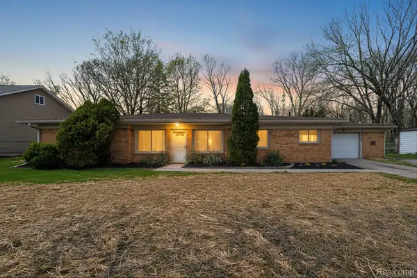 3165 Mac Avenue, Flint, MI 48506