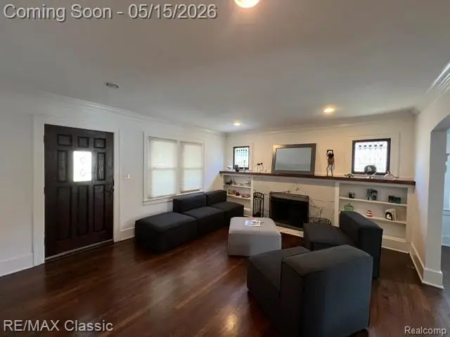 700 S Pleasant Street Street, Royal Oak, MI 48067 - #2
