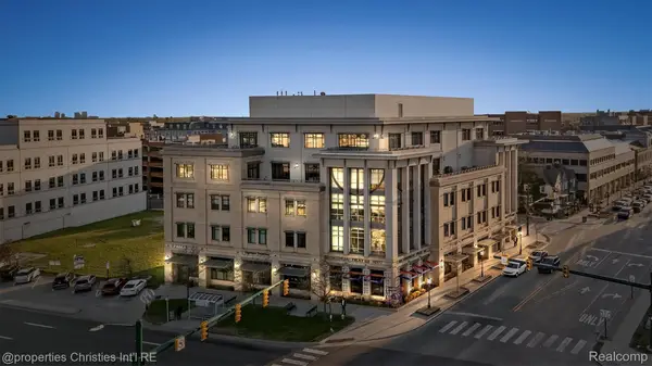 34977 Woodward Avenue #450, Birmingham, MI 48009